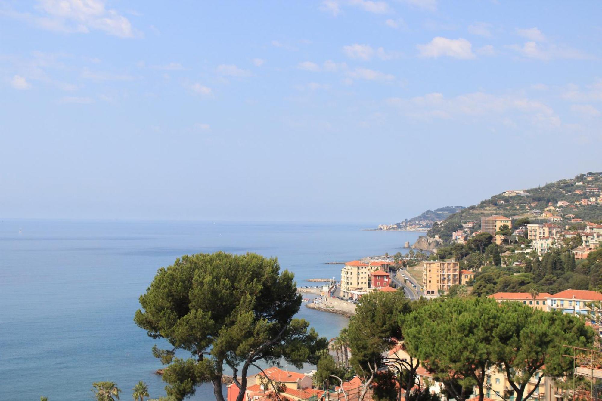 Casa Vacanze Merletto Imperia Eksteriør billede