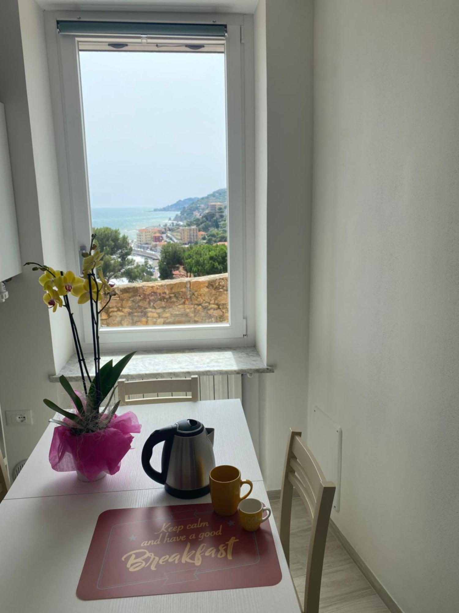 Casa Vacanze Merletto Imperia Eksteriør billede
