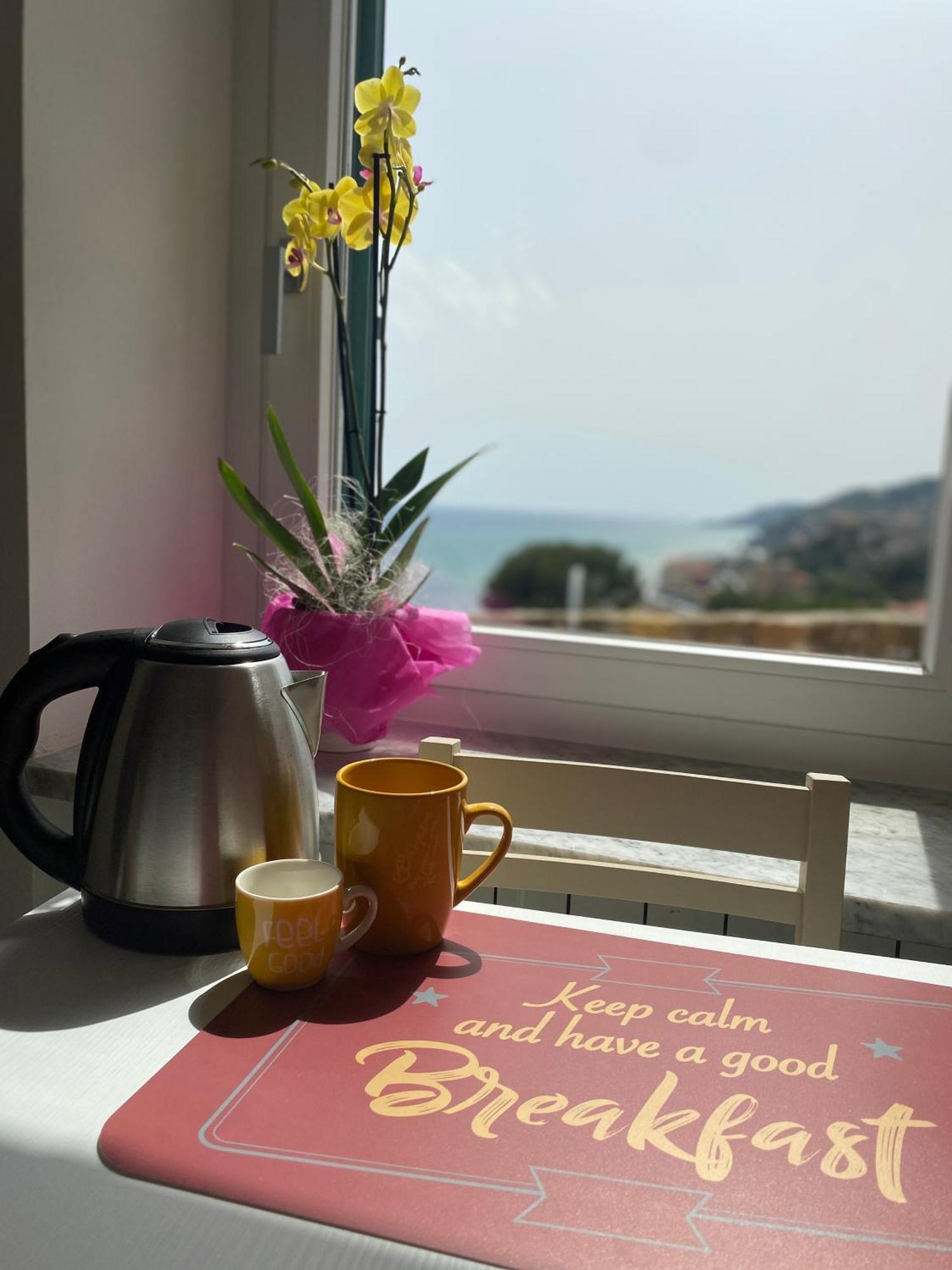 Casa Vacanze Merletto Imperia Eksteriør billede